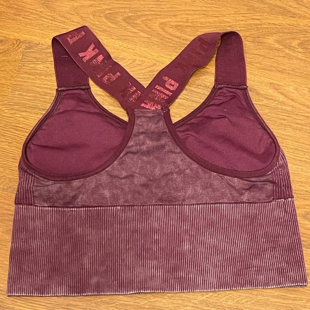 Pink Victoria Secret Sport Women Seamless Lightly Lined Racerback Sports Bra S